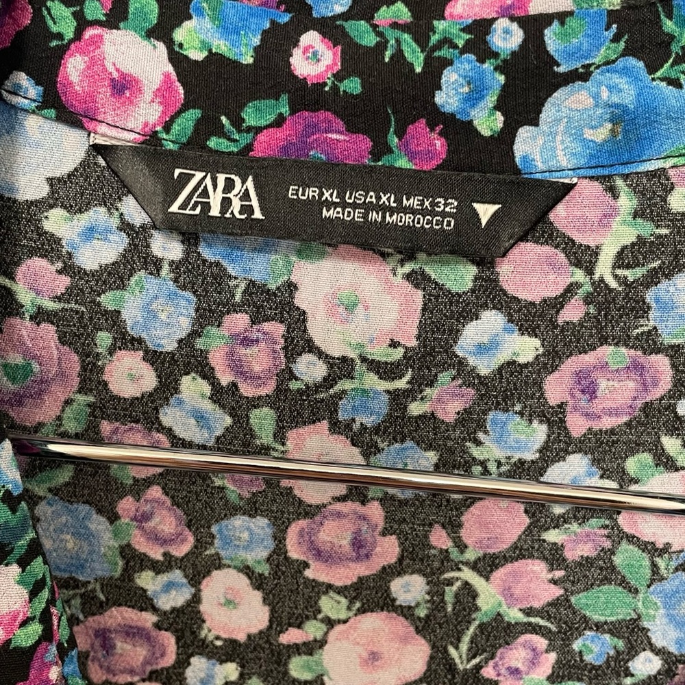 Zara Multicolor Floral Pattern Top - Picture 4 of 8